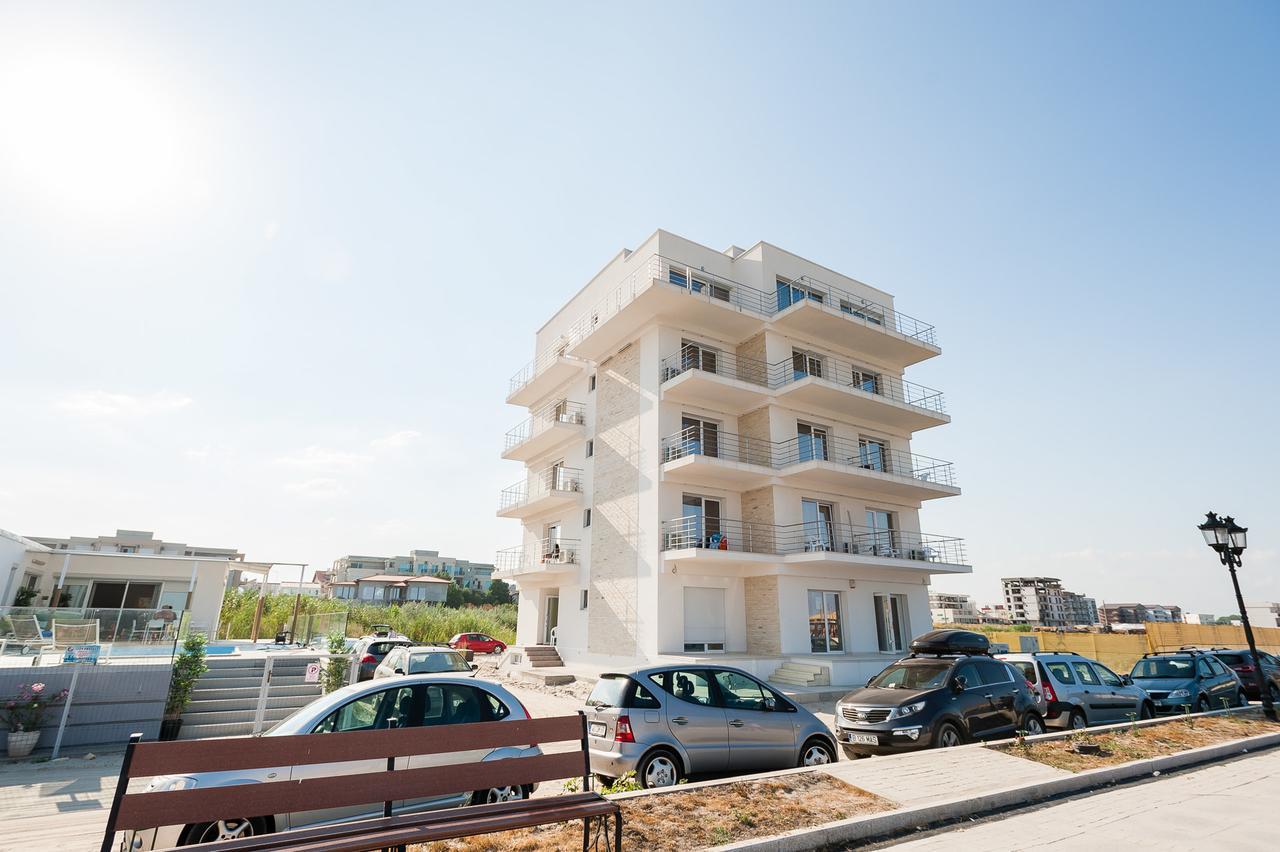 By The Sea Residence Năvodari Kültér fotó